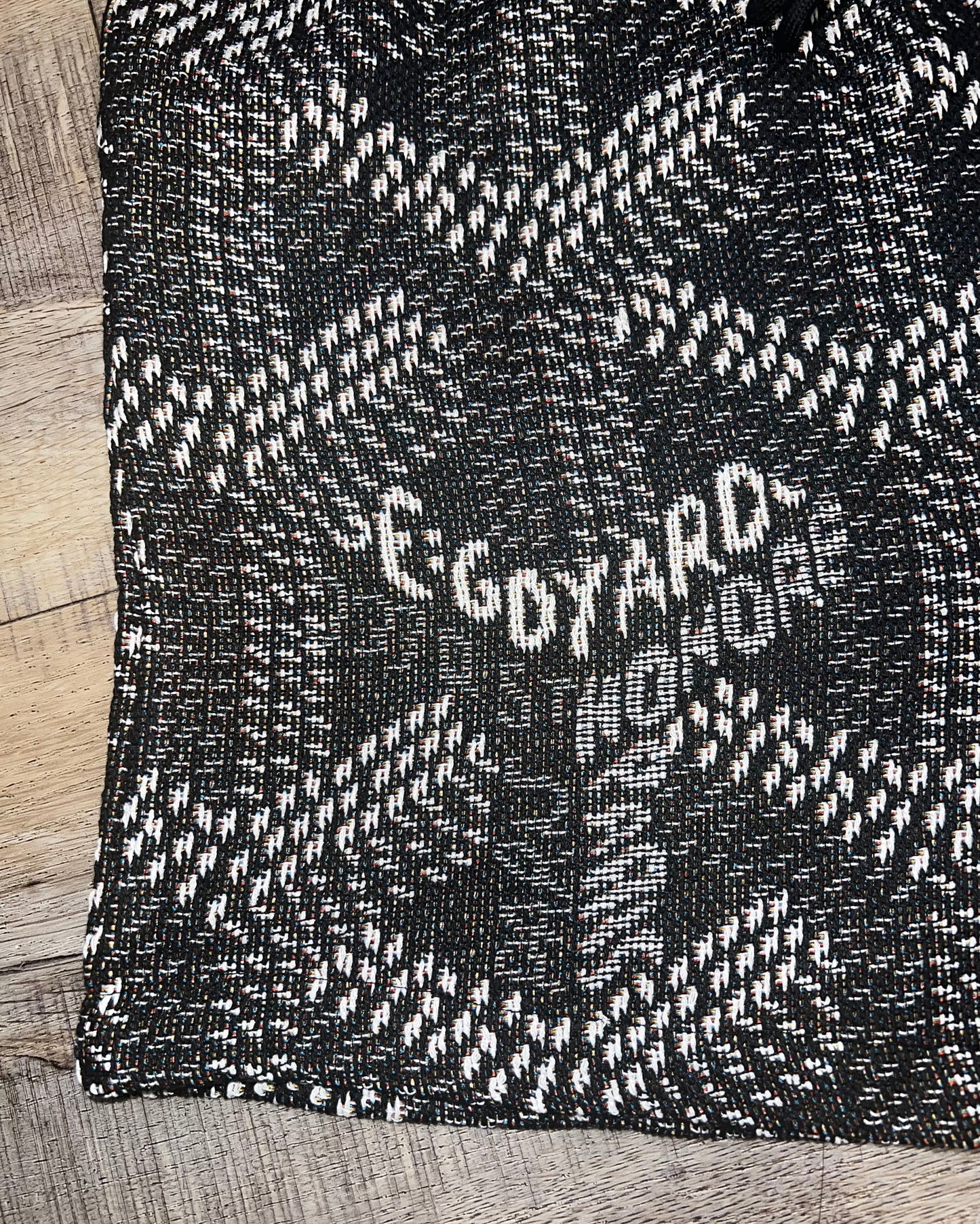 BLACK GO WOVEN SHORTS