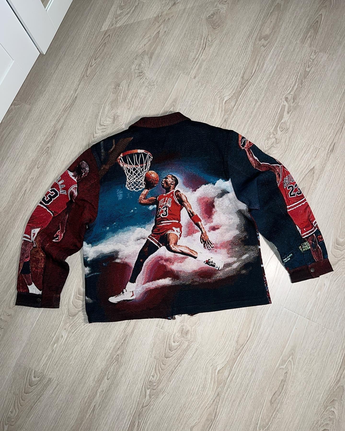 BRED MJ ZIP-UP