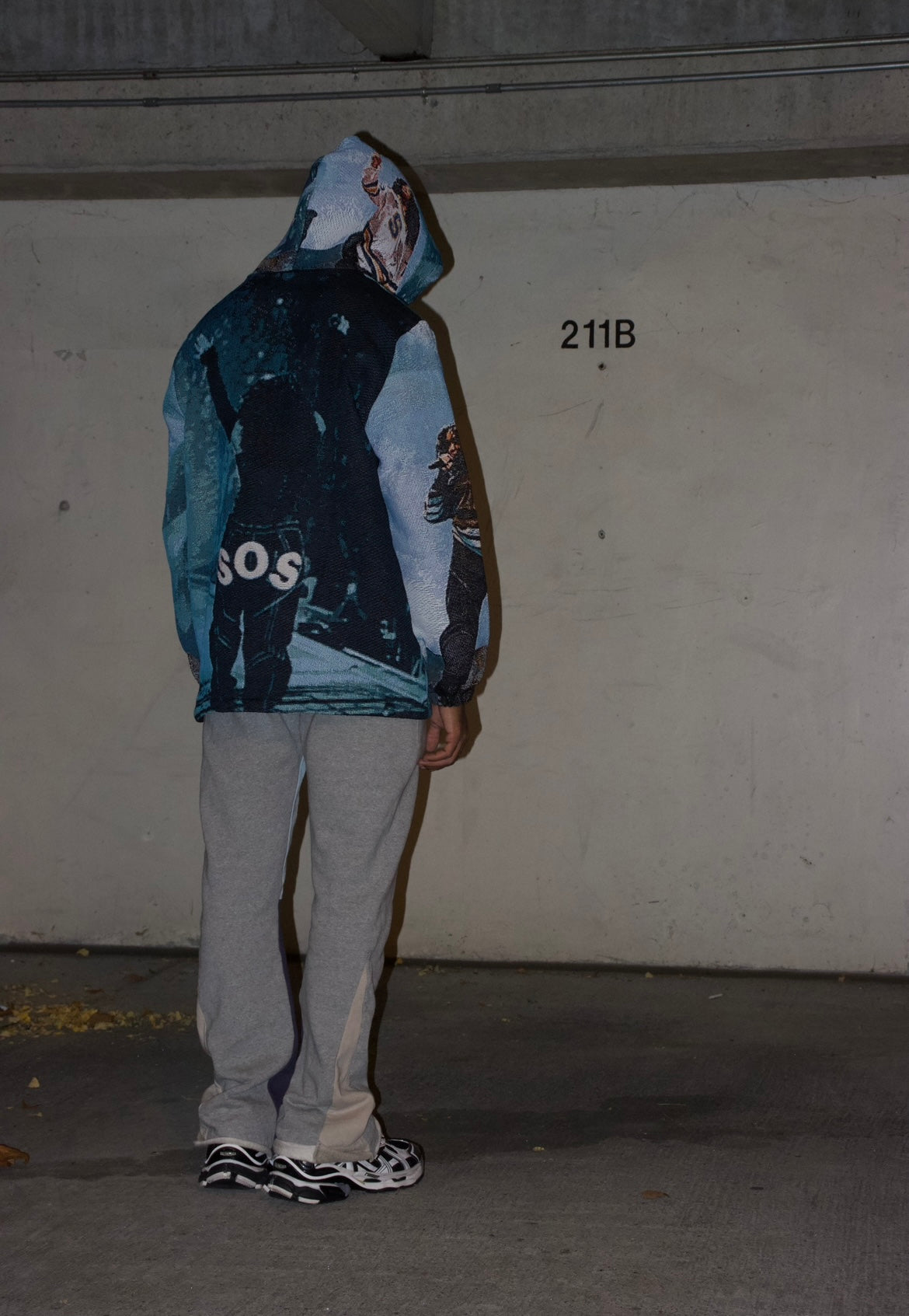 SOS TOUR WOVEN HOODIE