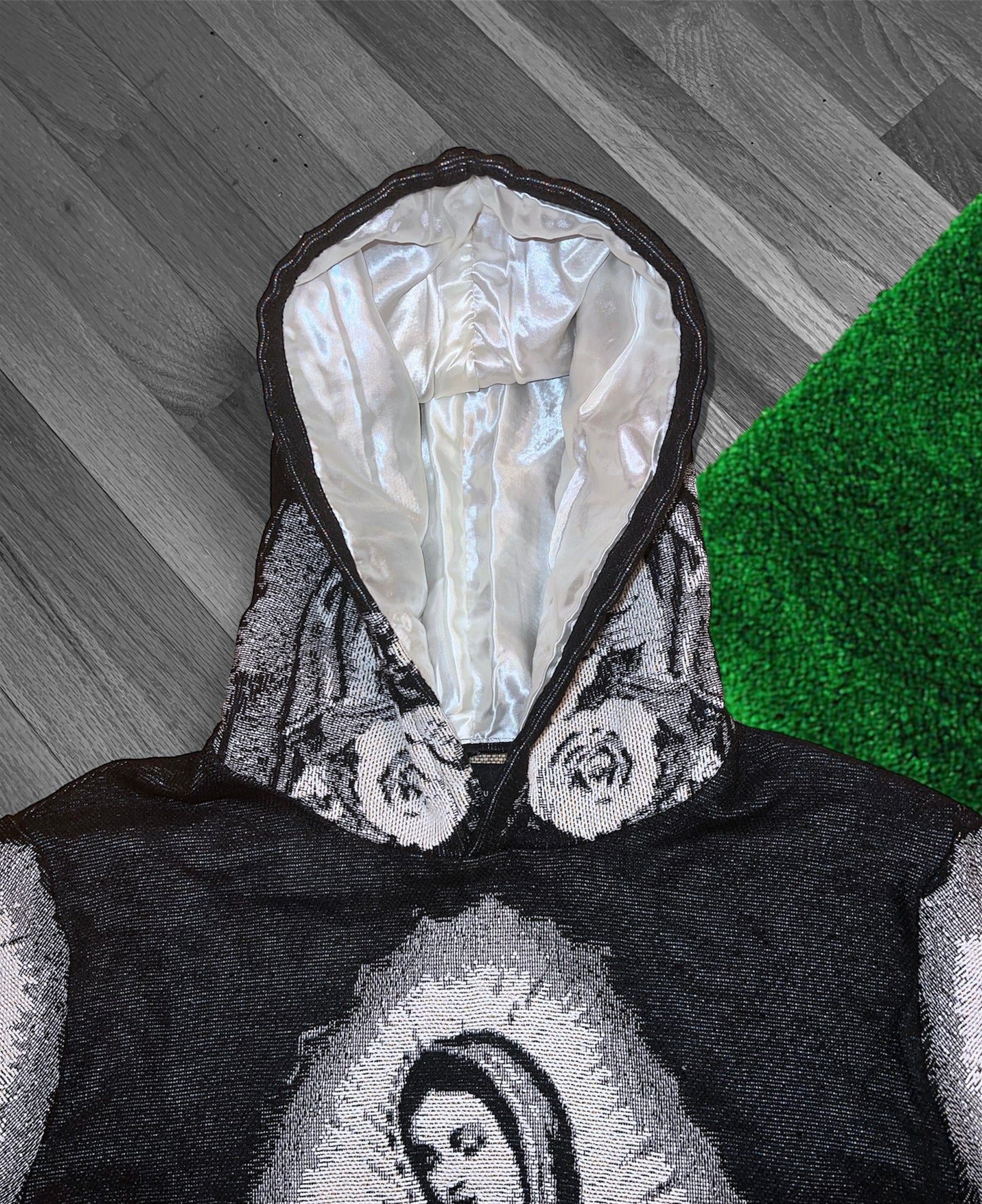 MARY B&W WOVEN HOODIE