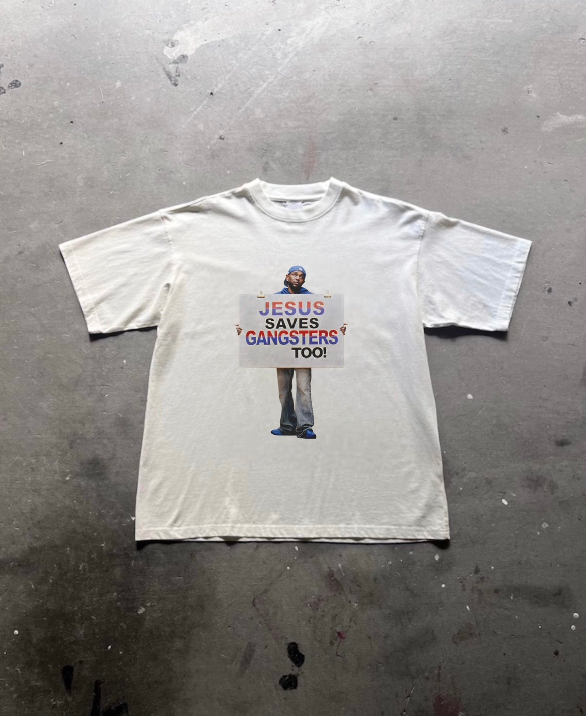 “JESUS SAVES” TEE