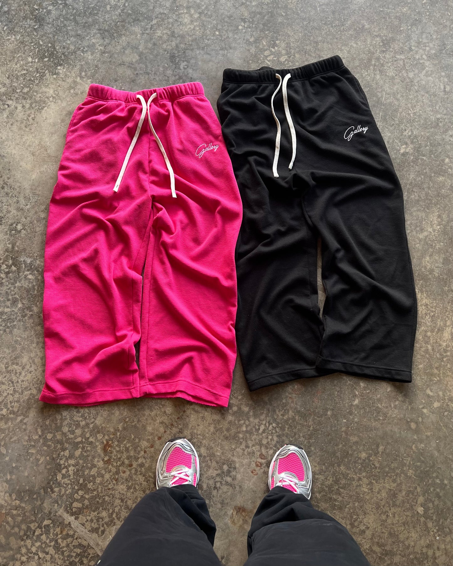 PINK “CLOUD” GALLERY SWEATS
