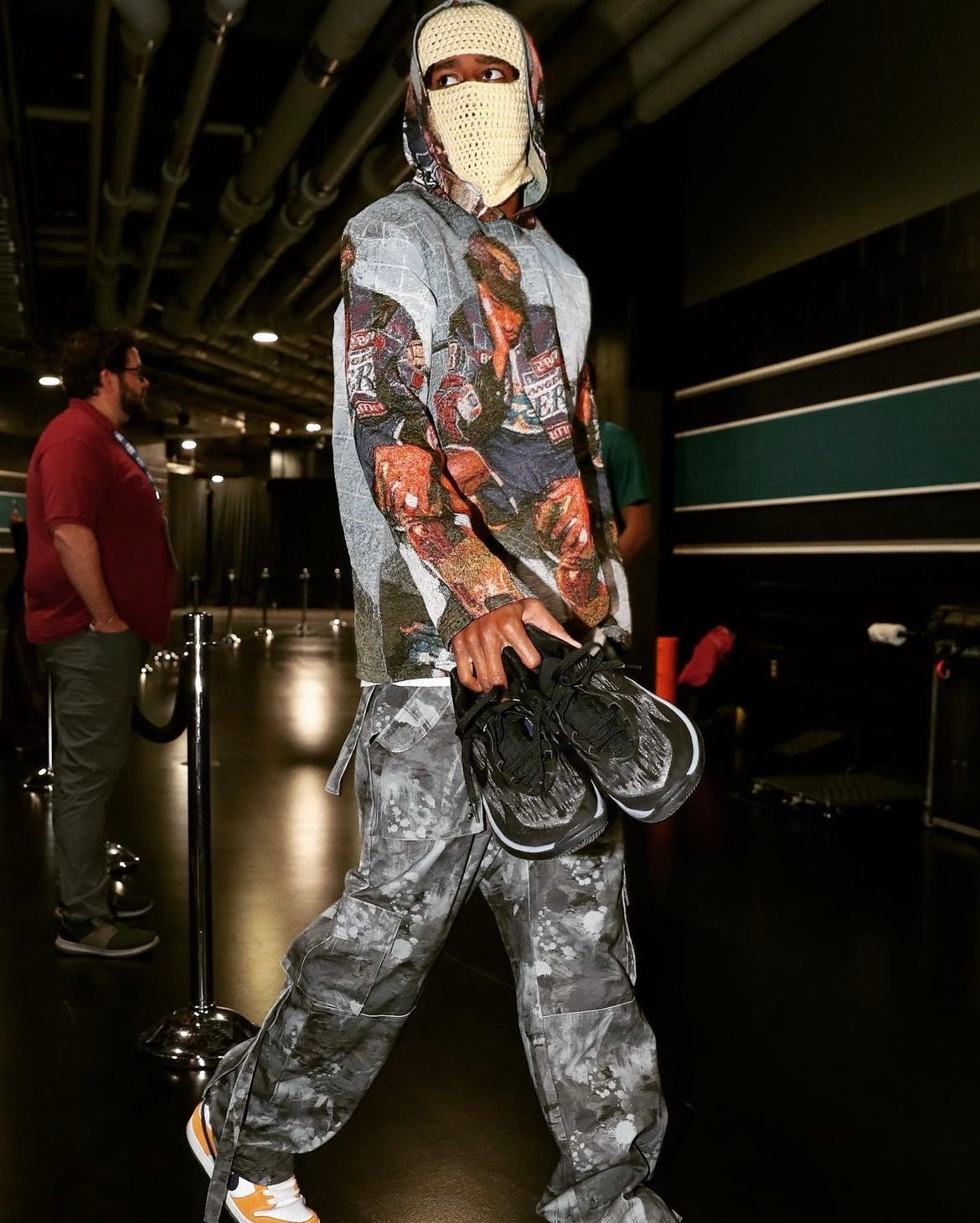 “2001 TROPHY” KB TAPESTRY HOODIE