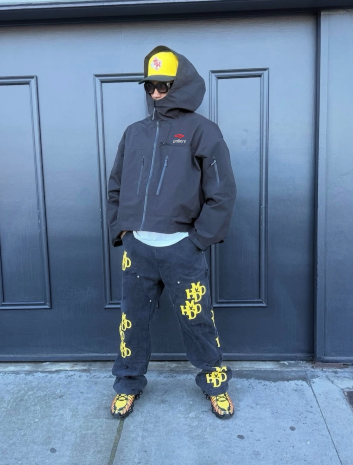 “FIRE RED” GALLERY SUMMIT JACKET