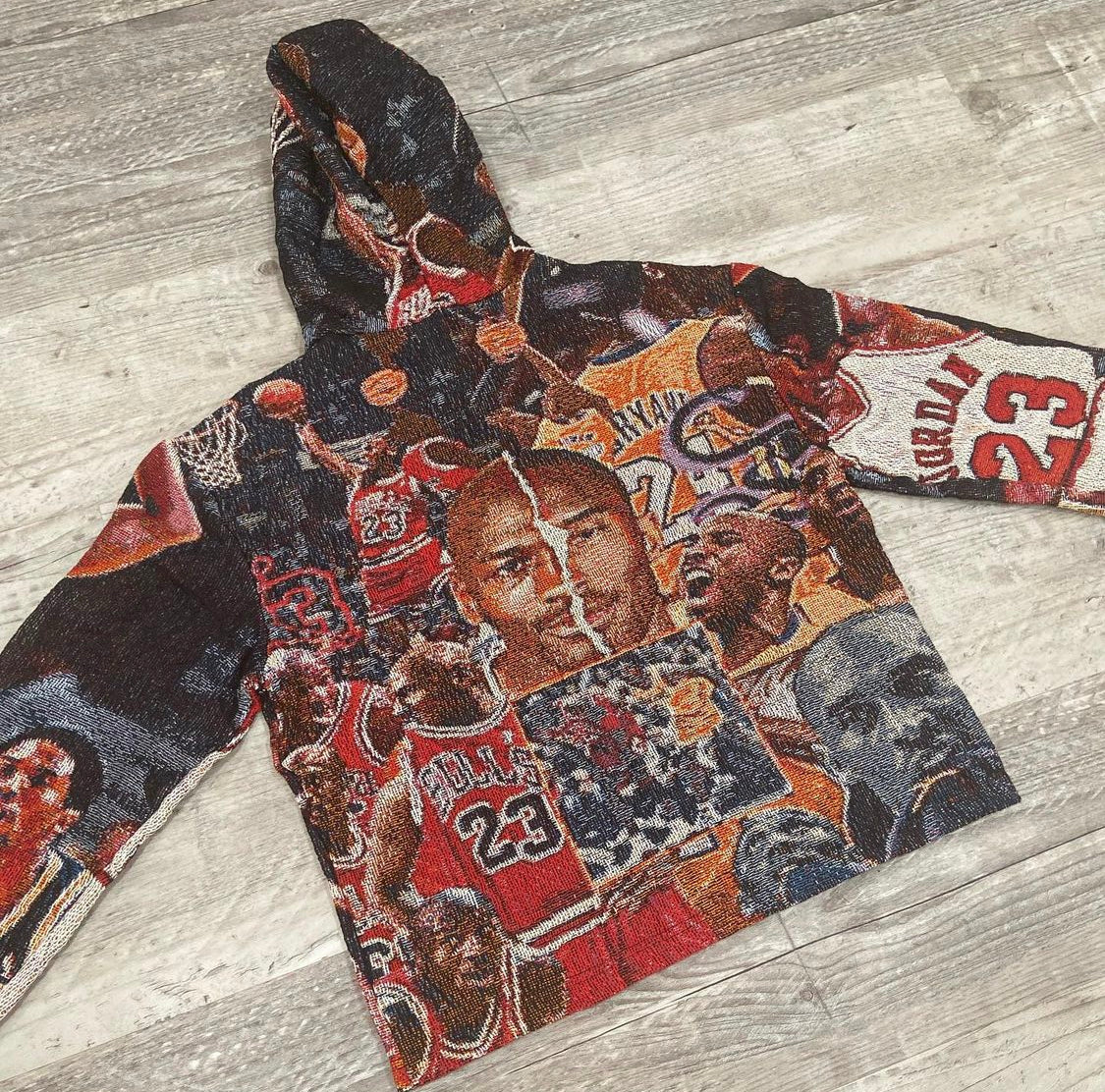 “2 GOATS” TRIBUTE HOODIE